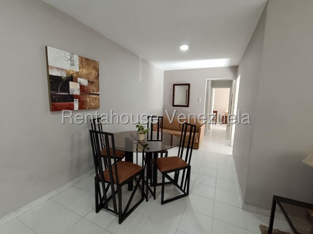 Apartamento amoblado en alquiler en El Bosque Valencia Carabobo 26-10405