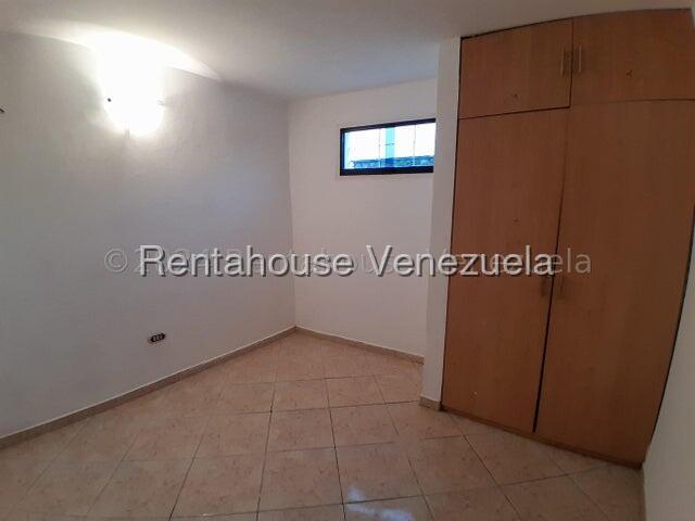Venta de Townhouse. Laguna Club. San Diego #26-6383