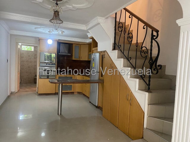 Venta de Townhouse. Laguna Club. San Diego #26-6383