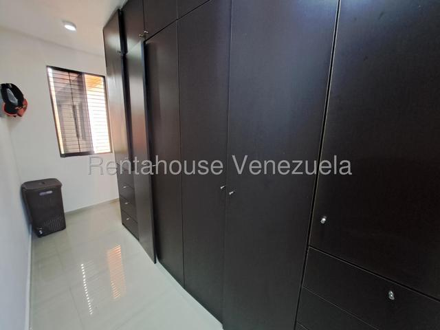 Venta de Townhouse. Manantial Dorado #25-24951