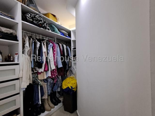 Venta de Townhouse El Rincon #26-18095