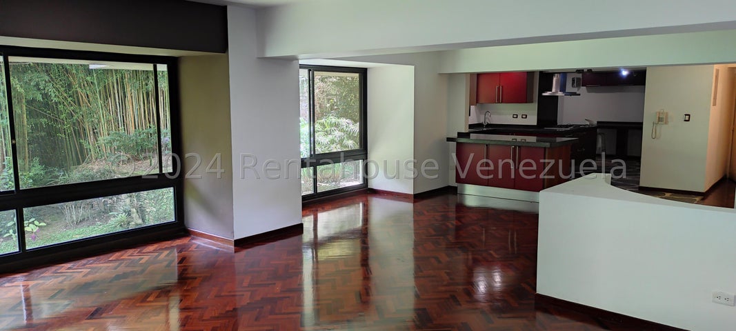 VENTA ALTO HATILLO  #26-13018