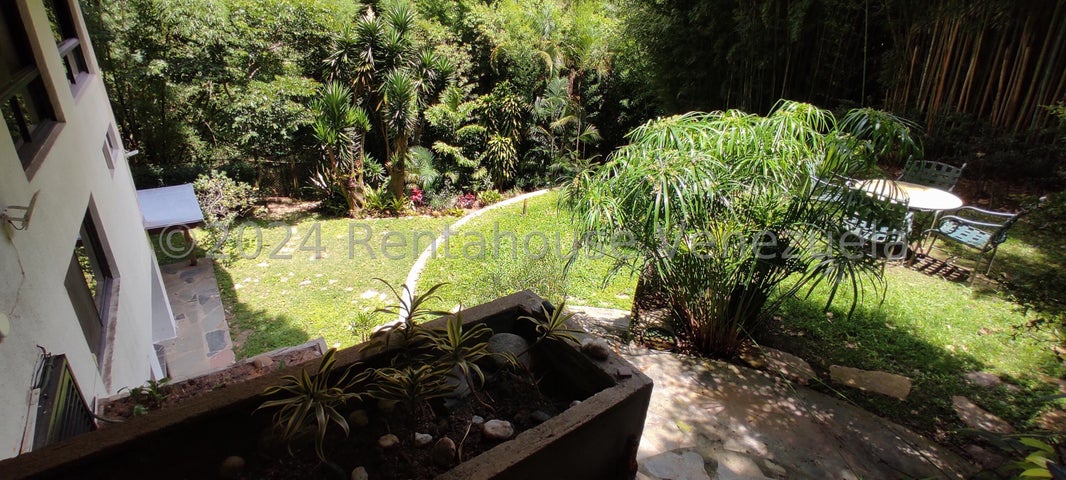 VENTA ALTO HATILLO  #26-13018