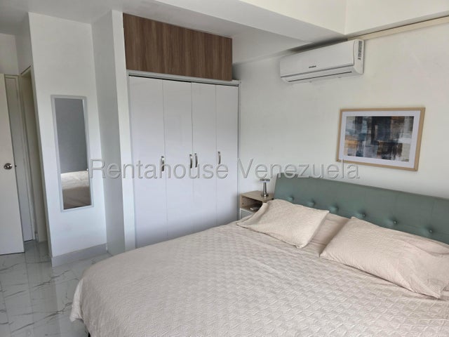 VENTA LOMAS DEL SOL #26-13579  