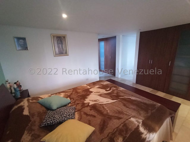 VENTA EL HATILLO #23-27122