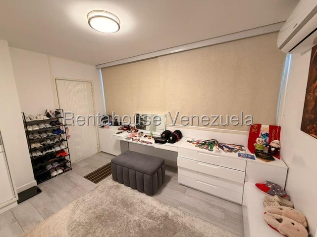 VENTA LA FLORIDA #26-15586