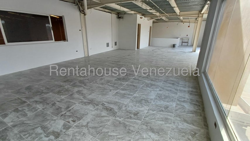 Galpón 853m² Urbanización Industrial Castillito – San Diego Código: 25-14948   (Solo clientes directos )