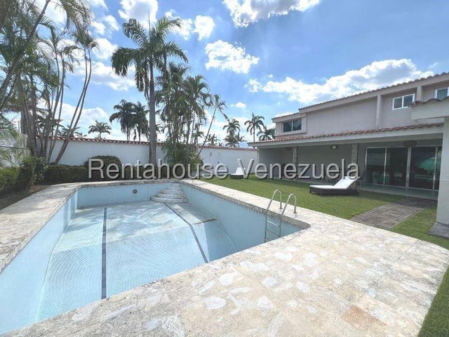 Casa en Guataparo Country Club | Código 26-6496 | (SÓLO CLIENTES)