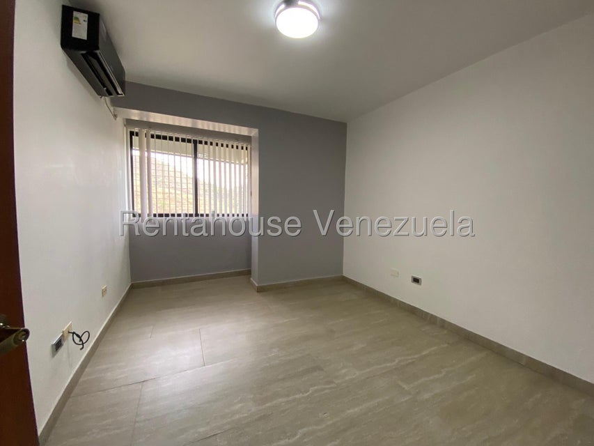 Apartamento amplio en el Parral en venta de 149m2 con planta eléctrica 100% Valencia Carabobo 