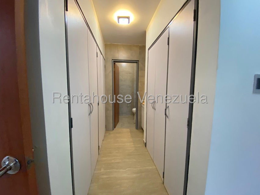 Apartamento amplio en el Parral en venta de 149m2 con planta eléctrica 100% Valencia Carabobo 