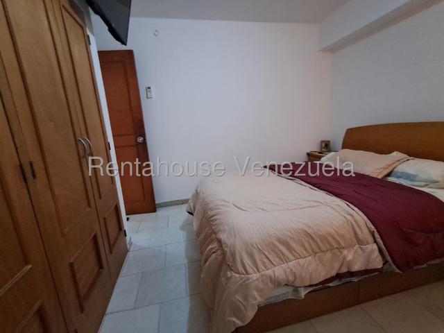 Apartamento en venta ubicado en Trigal Norte Valencia Carabobo codigo 26-6629 ELOISA MEJIA
