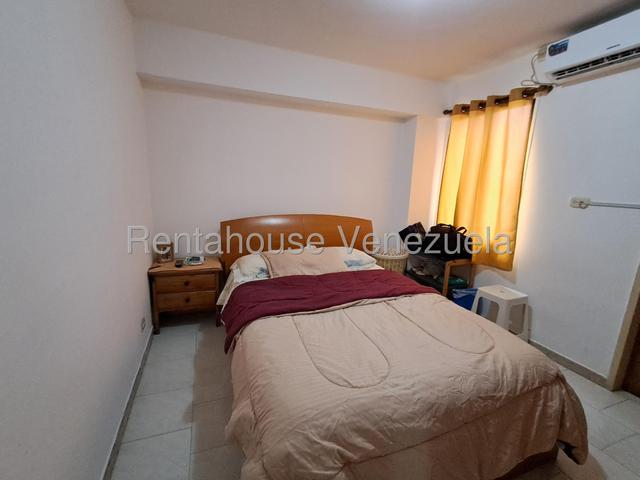 Apartamento en venta ubicado en Trigal Norte Valencia Carabobo codigo 26-6629 ELOISA MEJIA