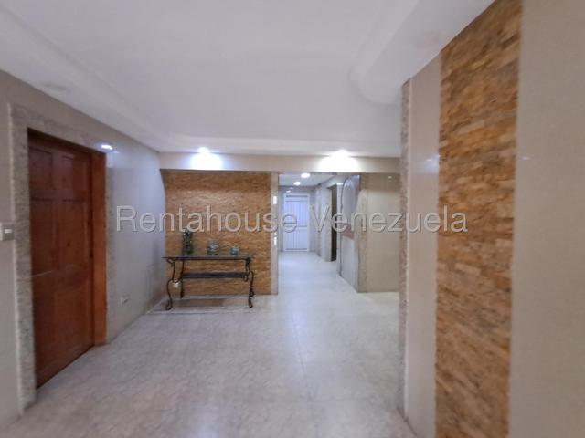 Apartamento en venta ubicado en Trigal Norte Valencia Carabobo codigo 26-6629 ELOISA MEJIA