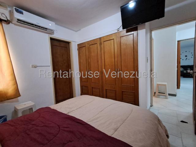 Apartamento en venta ubicado en Trigal Norte Valencia Carabobo codigo 26-6629 ELOISA MEJIA