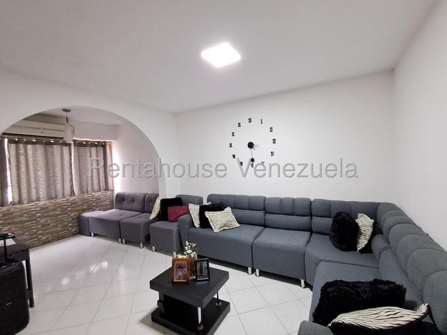 Apartamento en venta ubicado en Trigal Norte Valencia Carabobo codigo 26-6629 ELOISA MEJIA