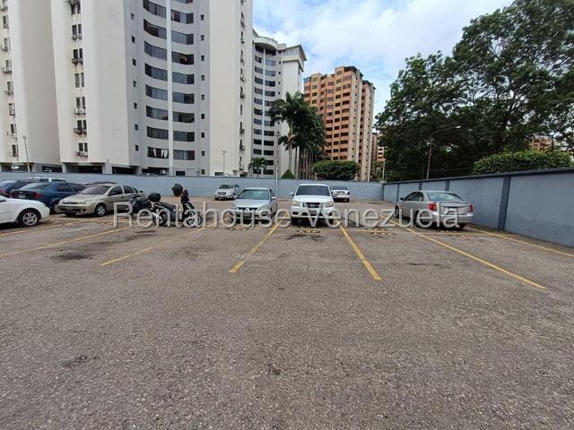 Naguanagua Apartamento en alquiler carabobo codigo 26-21058  ELOISA MEJIA
