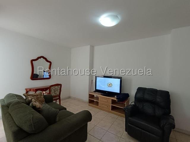 Naguanagua Apartamento en alquiler carabobo codigo 26-21058  ELOISA MEJIA