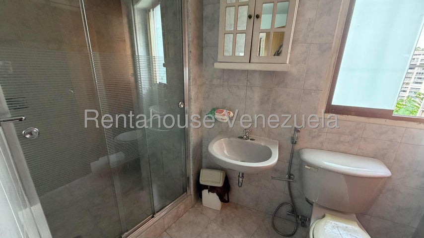 VENTA COLINAS DE BELLO MONTE #26-20039 