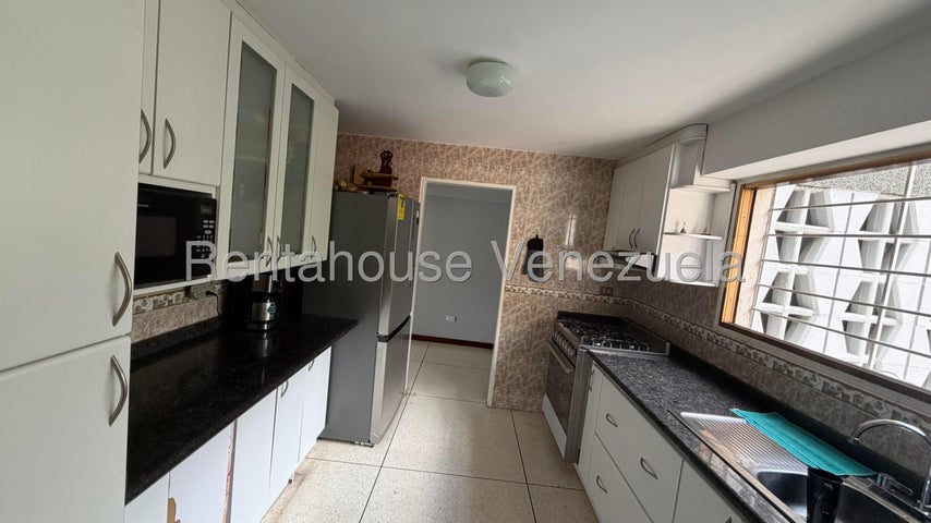 VENTA COLINAS DE BELLO MONTE #26-20039 