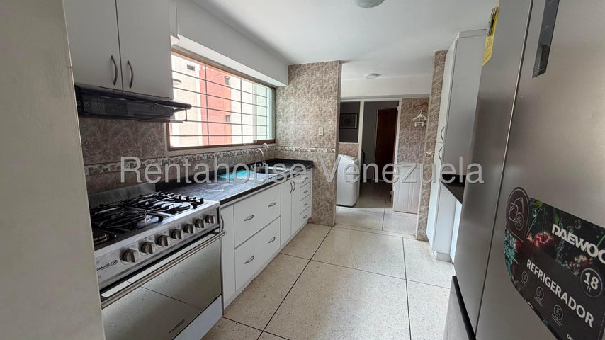 VENTA COLINAS DE BELLO MONTE #26-20039 