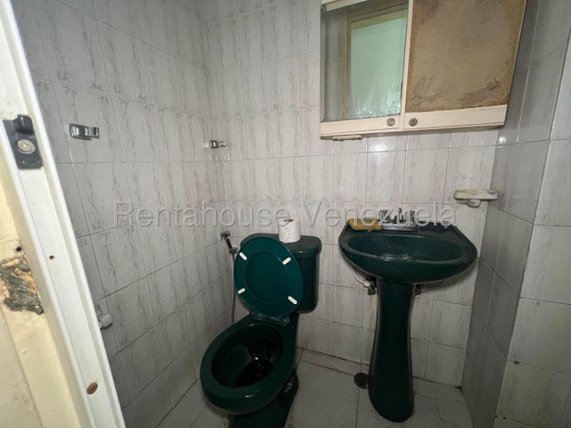 VENTA EN CHACAO  #26-21483
