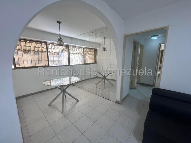 VENTA EN CHACAO  #26-21483