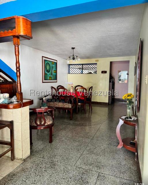 SOLO CLIENTES ​Genera Ingresos Inmediatos en Las Quintas de Flor Amarillo casa en venta (26-21747)
