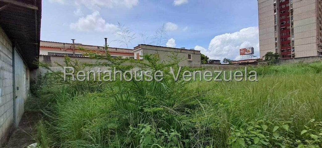 Terreno en venta ubicado en agua Blanca Valencia Carabobo codigo 26-21576 ELOISA MEJIA
