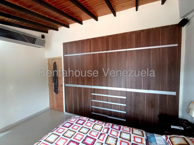 26-21962 En Venta: Impecable Townhouse en Conjunto Privado Sabana del Medio en San Diego