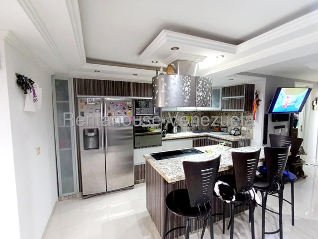 26-21962 En Venta: Impecable Townhouse en Conjunto Privado Sabana del Medio en San Diego