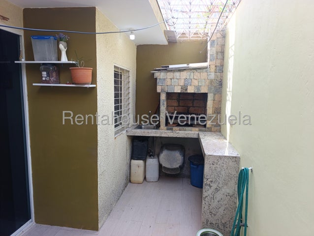 26-21962 En Venta: Impecable Townhouse en Conjunto Privado Sabana del Medio en San Diego