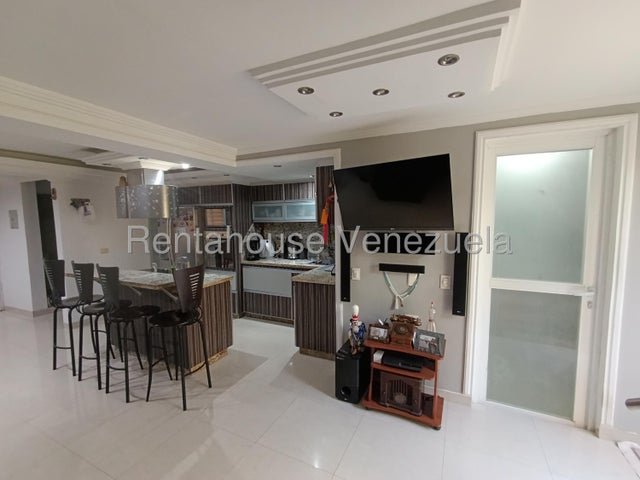 26-21962 En Venta: Impecable Townhouse en Conjunto Privado Sabana del Medio en San Diego