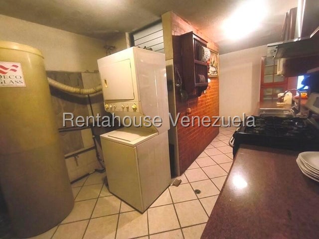 YL. Venta de Apto. en Balcones. Naguanagua #26-21078