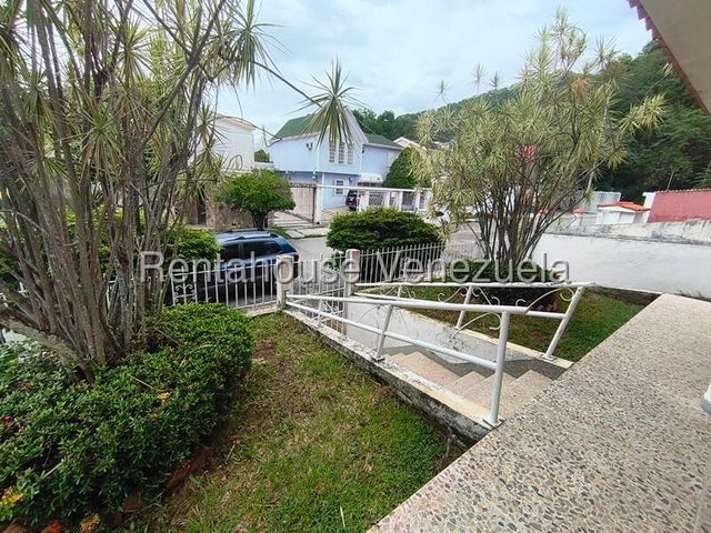 26-21870 Se ofrece en Venta Casa en Trigal Norte Valencia