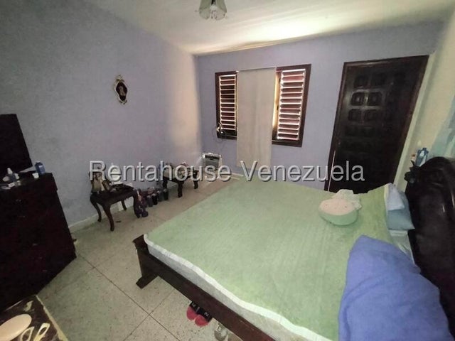 26-21870 Se ofrece en Venta Casa en Trigal Norte Valencia