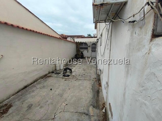 26-21870 Se ofrece en Venta Casa en Trigal Norte Valencia