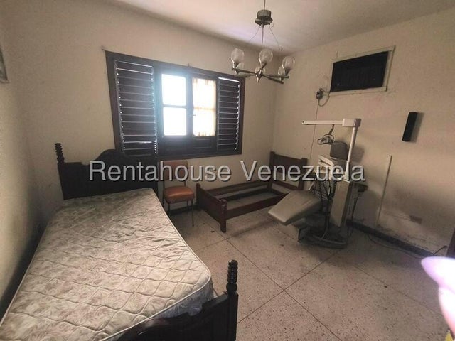 26-21870 Se ofrece en Venta Casa en Trigal Norte Valencia