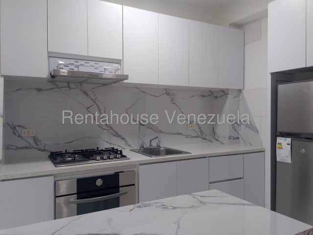 Rentahouse Venta de Apto. Res. Almendron  #26-3364