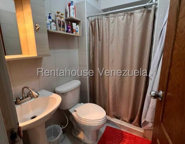 Venta de Apto. Res. Las Americas #26-19249