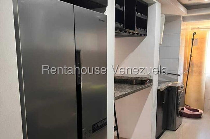 Venta de Apto. Res. Las Americas #26-19249