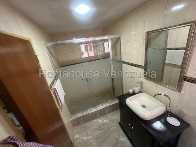 Venta de Apto. Karenna 4 Av. El Parral #26-18144
