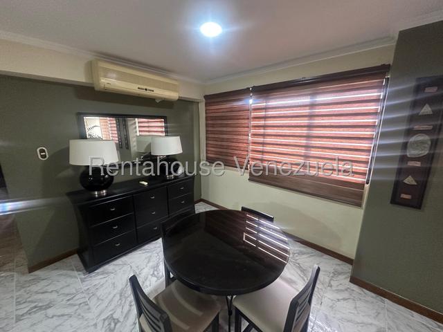 Venta de Apto. Karenna 4 Av. El Parral #26-18144