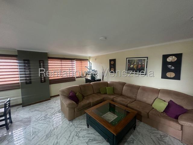 Venta de Apto. Karenna 4 Av. El Parral #26-18144