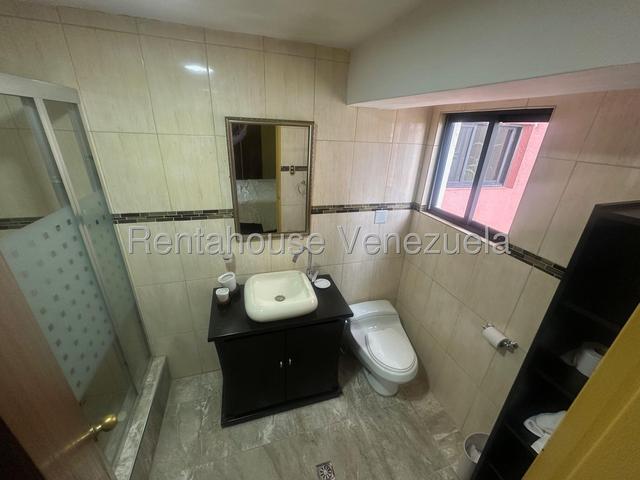 Venta de Apto. Karenna 4 Av. El Parral #26-18144
