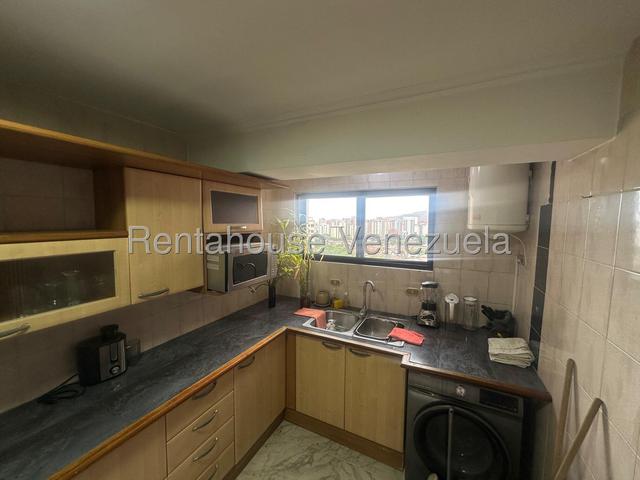 Venta de Apto. Karenna 4 Av. El Parral #26-18144