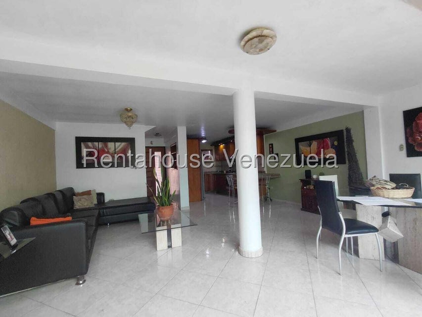 Townhouse en venta en Tazajal Naguanagua 