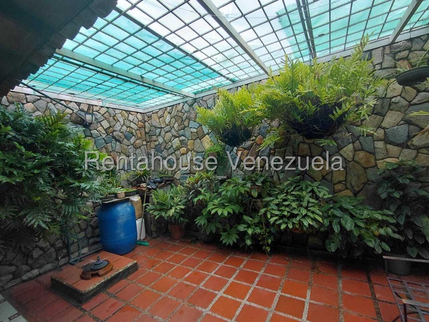 Townhouse en venta en Tazajal Naguanagua 