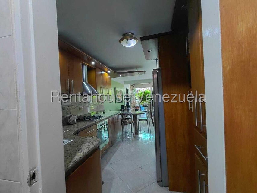 Townhouse en venta en Tazajal Naguanagua 