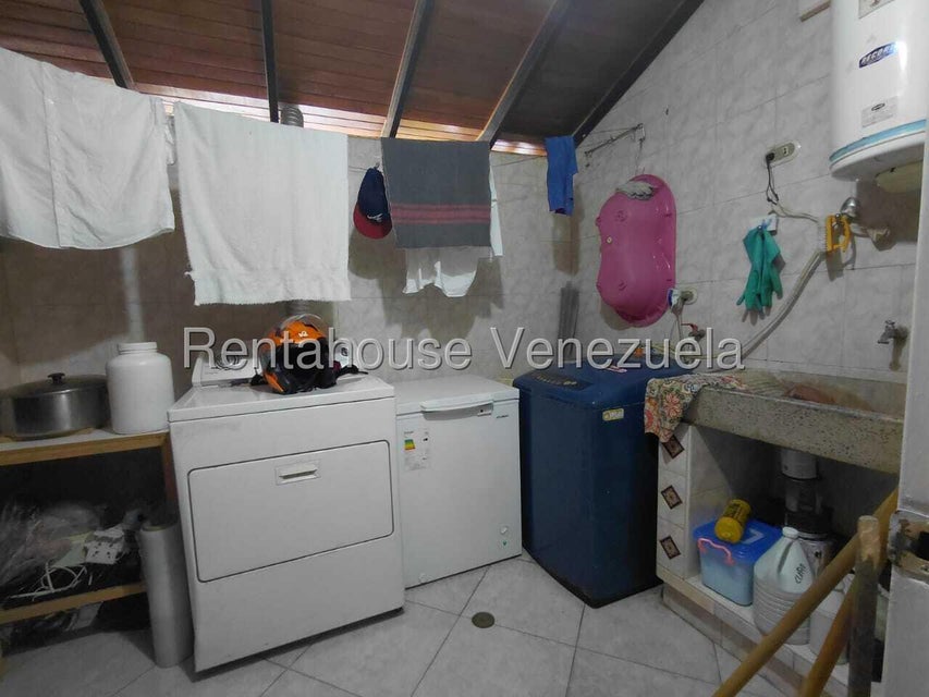 Townhouse en venta en Tazajal Naguanagua 