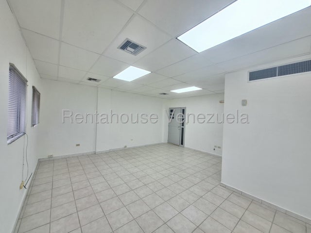 26-21828 en Alquiler oficina comercial 38 mts con una excelente ubicacion  4 Av de Prebo Reda Building